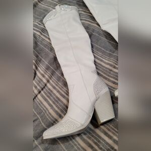 Chic White Over the Knee Women's Boots